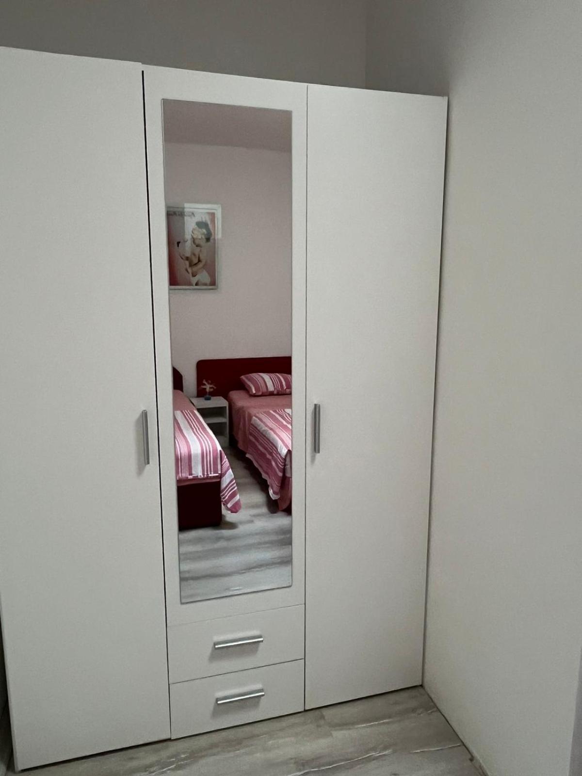 Maksim Apartments סקופיה מראה חיצוני תמונה